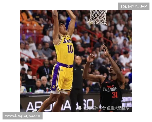 朗多高位策应为浓眉制造空位比单打更提升攻框效率